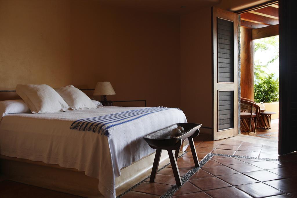 Hotel Casa Don Francisco Ixtapa  Esterno foto